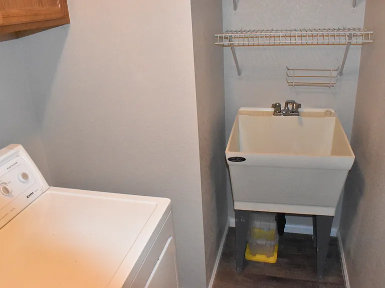 11575 Decatur St #D — Photo 29