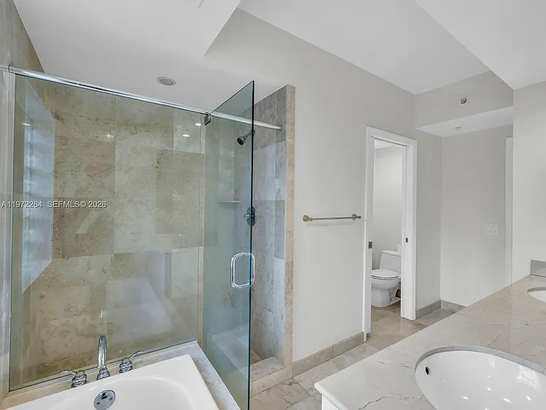 2051 SE 3rd St #Townhouse 11 — Photo 41