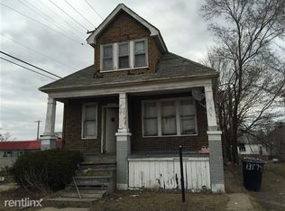 13574 Hasse St, Hamtramck, MI 48212