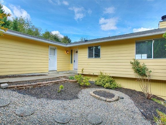 2nd image of 1704 Bonnie Brae Ct
