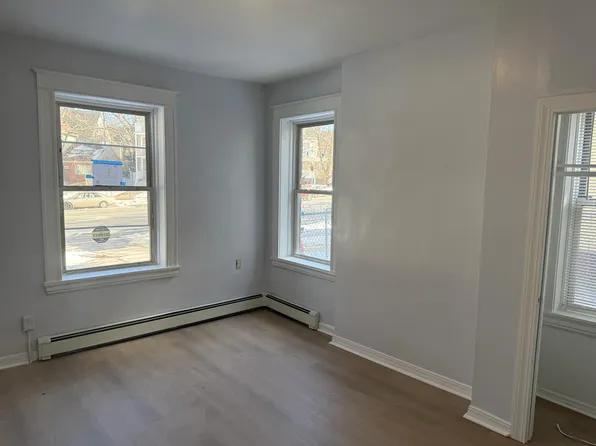 116 Fort Pleasant Ave #1R, Springfield, MA 01108