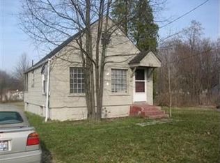 225 Shaffer Dr NE, Warren, OH