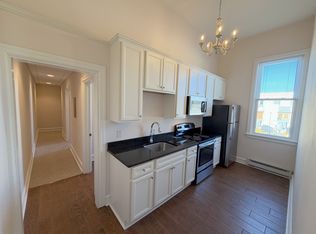 55 S Main St APT 10, Nazareth, PA 18064