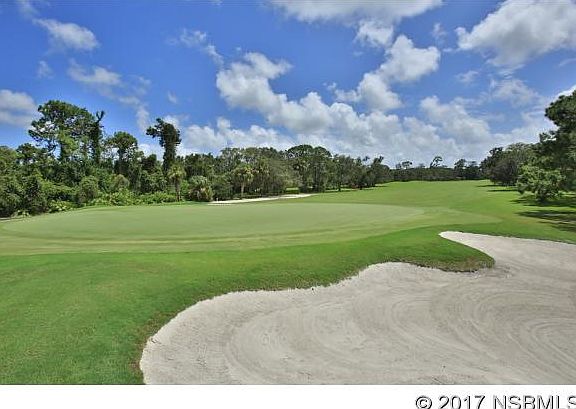 3rd image of 807 Silk Oak Ct