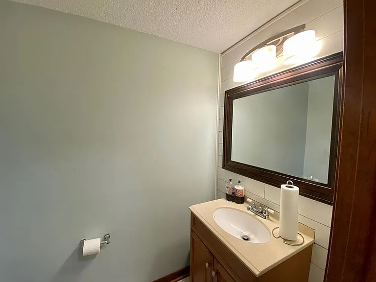 2112 Westfield Dr — Photo 23