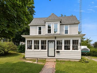 213 W Marion St, Portage, WI, 53901
