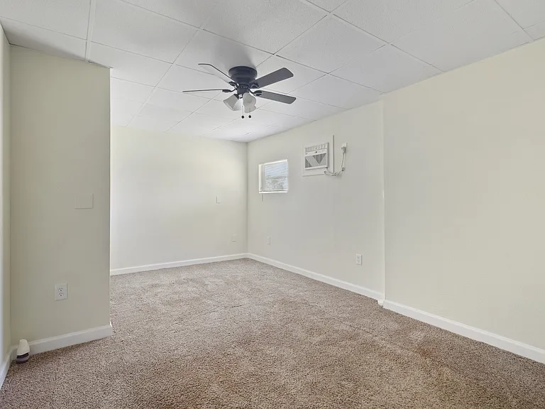 22312 Lasalle Rd — Photo 13