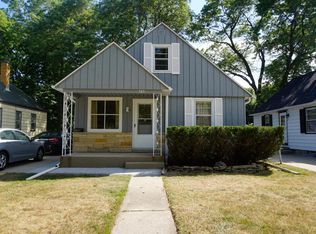 543 W Bolivar Ave, Milwaukee, WI 53207