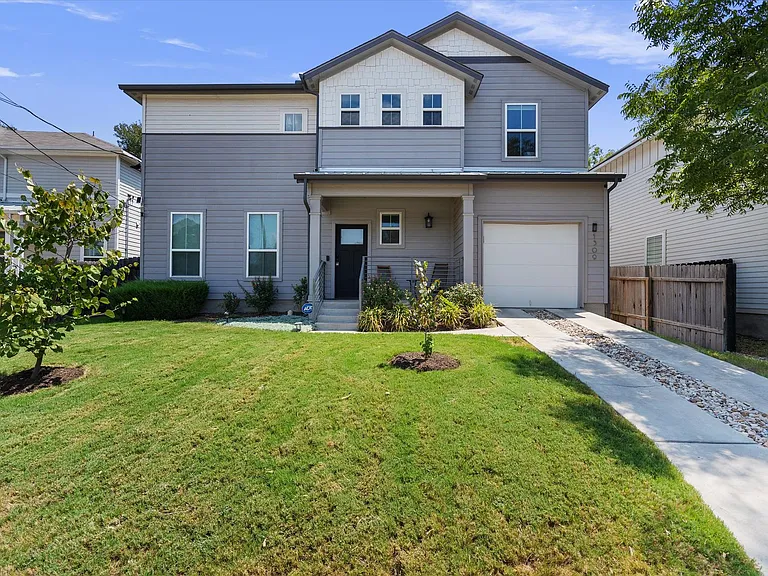 1309 Fort Branch Blvd — Photo 2