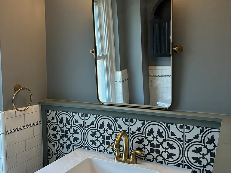 814 E Hector St #2 — Photo 7