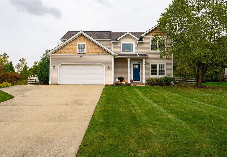 1st image of 746 Craig Dr