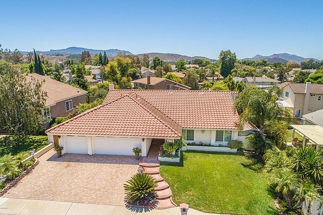 2961 Canna St Thousand Oaks CA-print-001