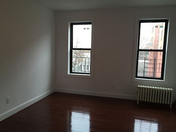 5th image of 780 E 2nd St APT 2F