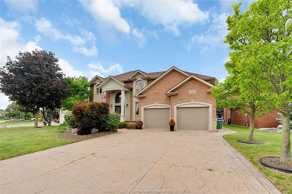 4 bed, 3.5 bath, $4,250 — Photo 2