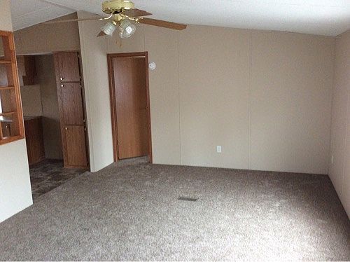 2nd image of 2035 Greenland Road