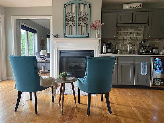 Coffee Bar and Fireplace 