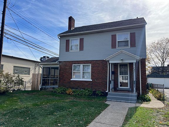3rd image of 1735 Milford Ave
