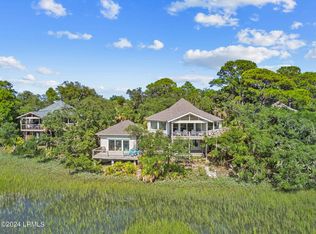 884 Fiddlers Ridge Rd, Fripp Island, SC 29920