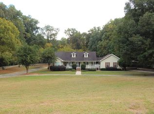 813 Main St, Byron, GA 31008