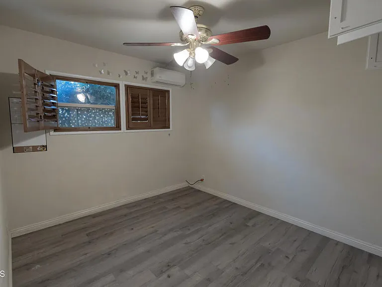 416 N Ellen Dr — Photo 15