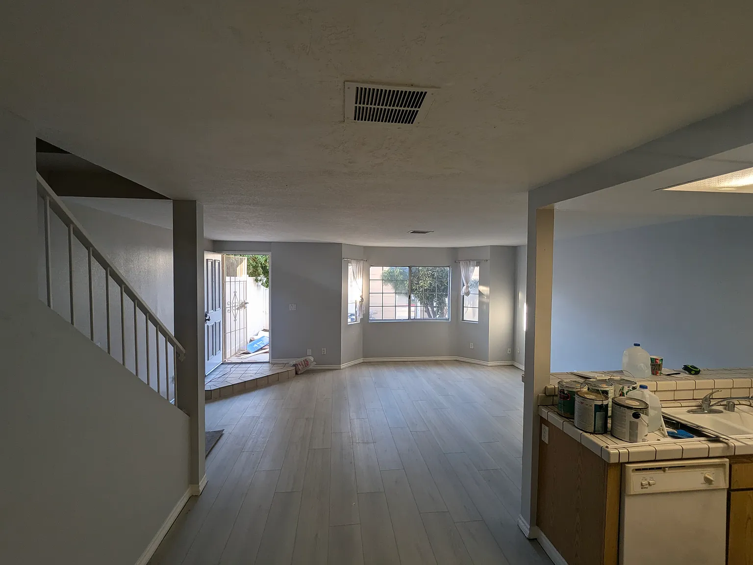 2 bed, 1009 sqft, $2,750 — Photo 4