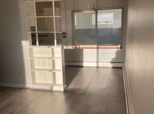 601 E Roy St APT 104, Seattle, WA 98102