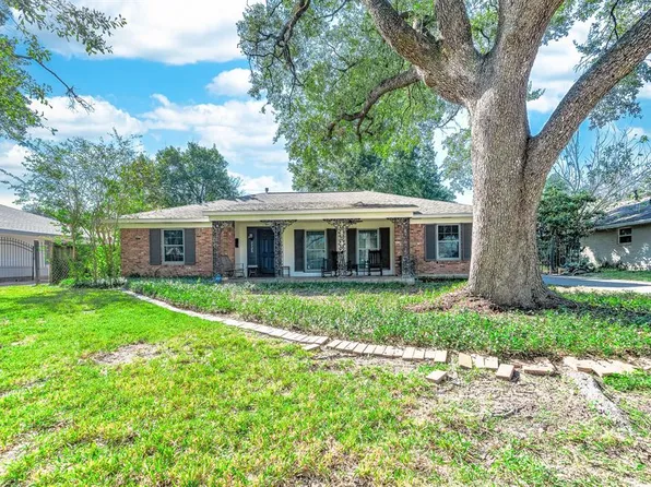 7725 Oldhaven Street, Houston, TX 77074