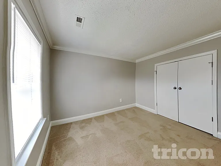 11608 Stewarts Crossing Dr — Photo 15