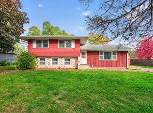1430 Summit Ave, Saint Paul Park, MN 55071