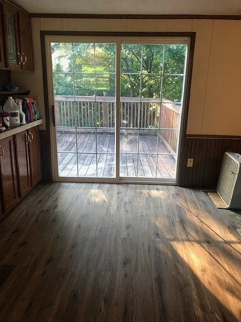 3 bed, 2.0 bath, 1200 sqft, $1,400 — Photo 4