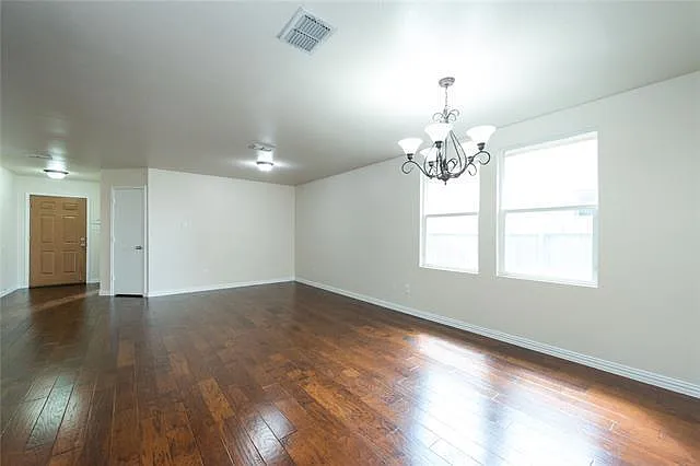 10851 Rankin Dr — Photo 6