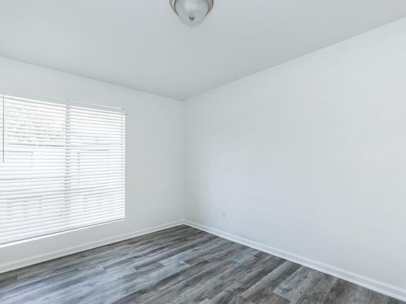 2nd image of 18001 Cypress Trace Rd #1901