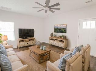 130 Briarwood Rd #106, Statesboro, GA 30458