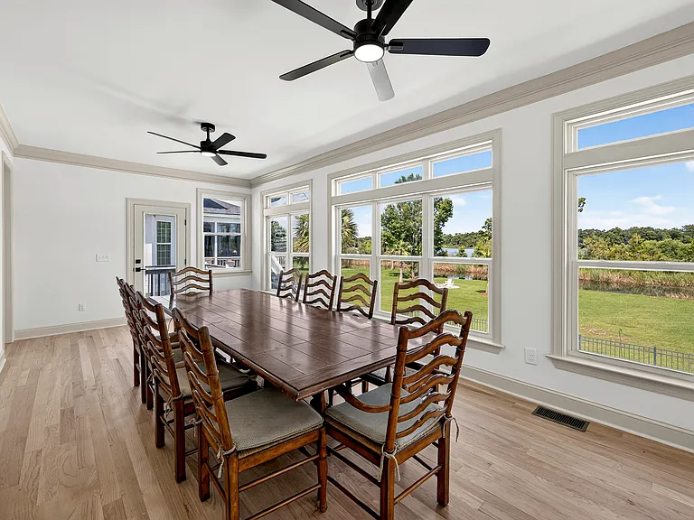 1733 Indigo Island Dr — Photo 20
