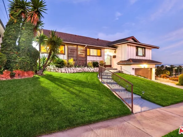 5720 S Chariton Ave, Los Angeles, CA 90056