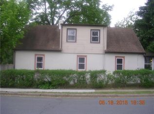 86 Saint Paul Ave, Ewing, NJ 08638