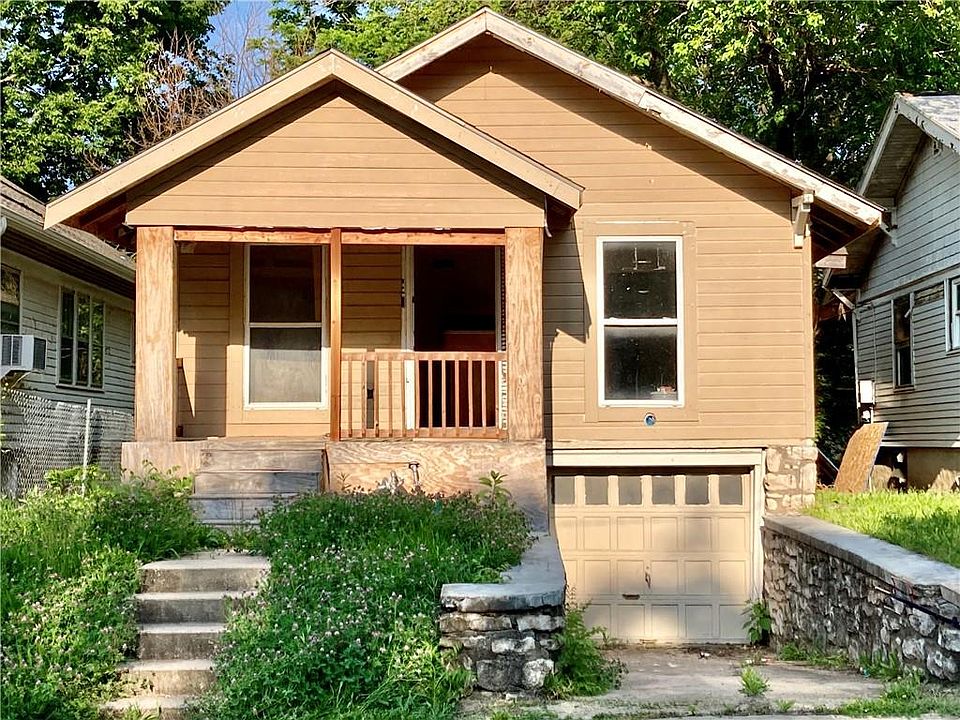 1st image of 3031 Cypress Ave