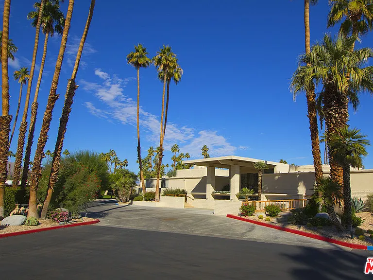 501 Desert Lakes Cir — Photo 8