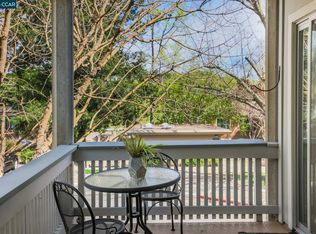 1160 Rockledge Ln APT 2, Walnut Creek, CA 94595