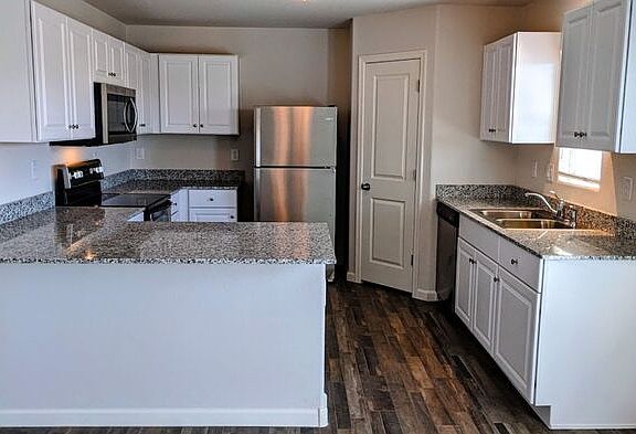 3rd image of 317 Bobcat Ct