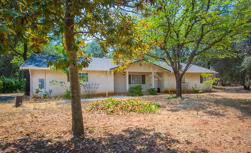 1st image of 16957 Robin Linda Ln