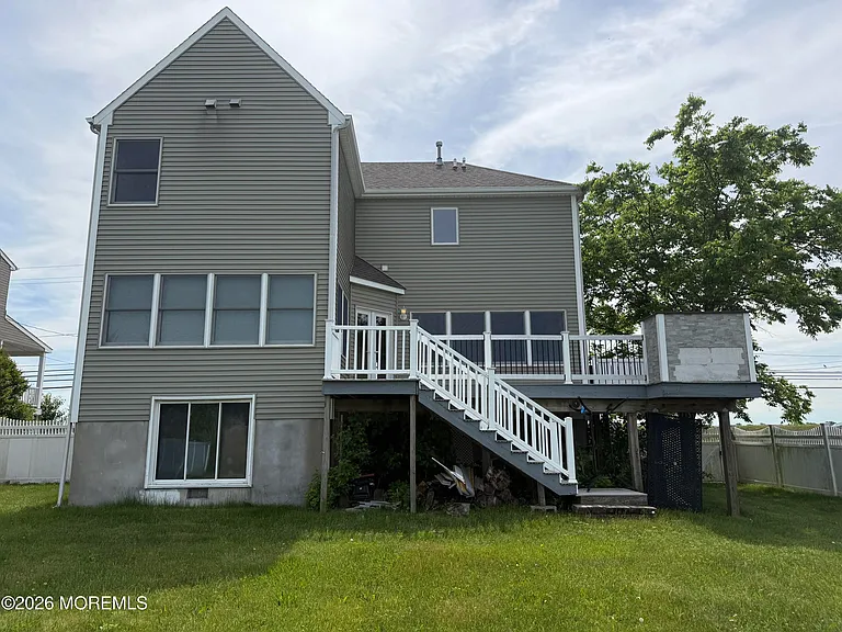 30 Main St — Photo 23