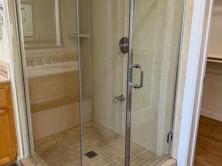 3035 Hastings Way — Photo 25