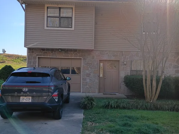 144 Back 9 Dr, Baneberry, TN 37890