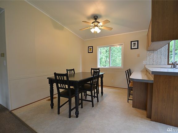 3rd image of 25115 43rd Ave NE