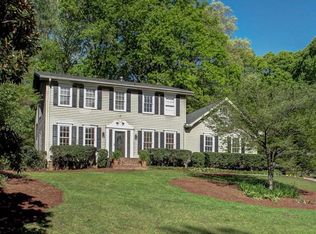 3015 Creek Ct NE, Roswell, GA 30075