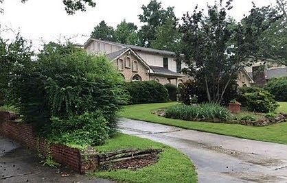 3rd image of 2510 Hawksbury Ln