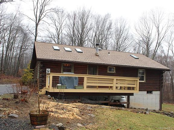 4th image of 6 Shannon Ct