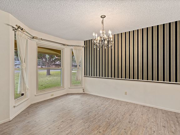 5th image of 117 Cueva Ln