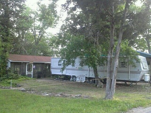 40' Travel Trailer included